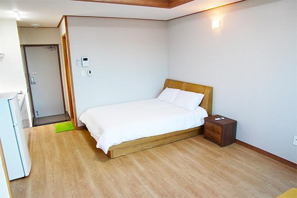 Dk House Pension Seogwipo Exterior foto