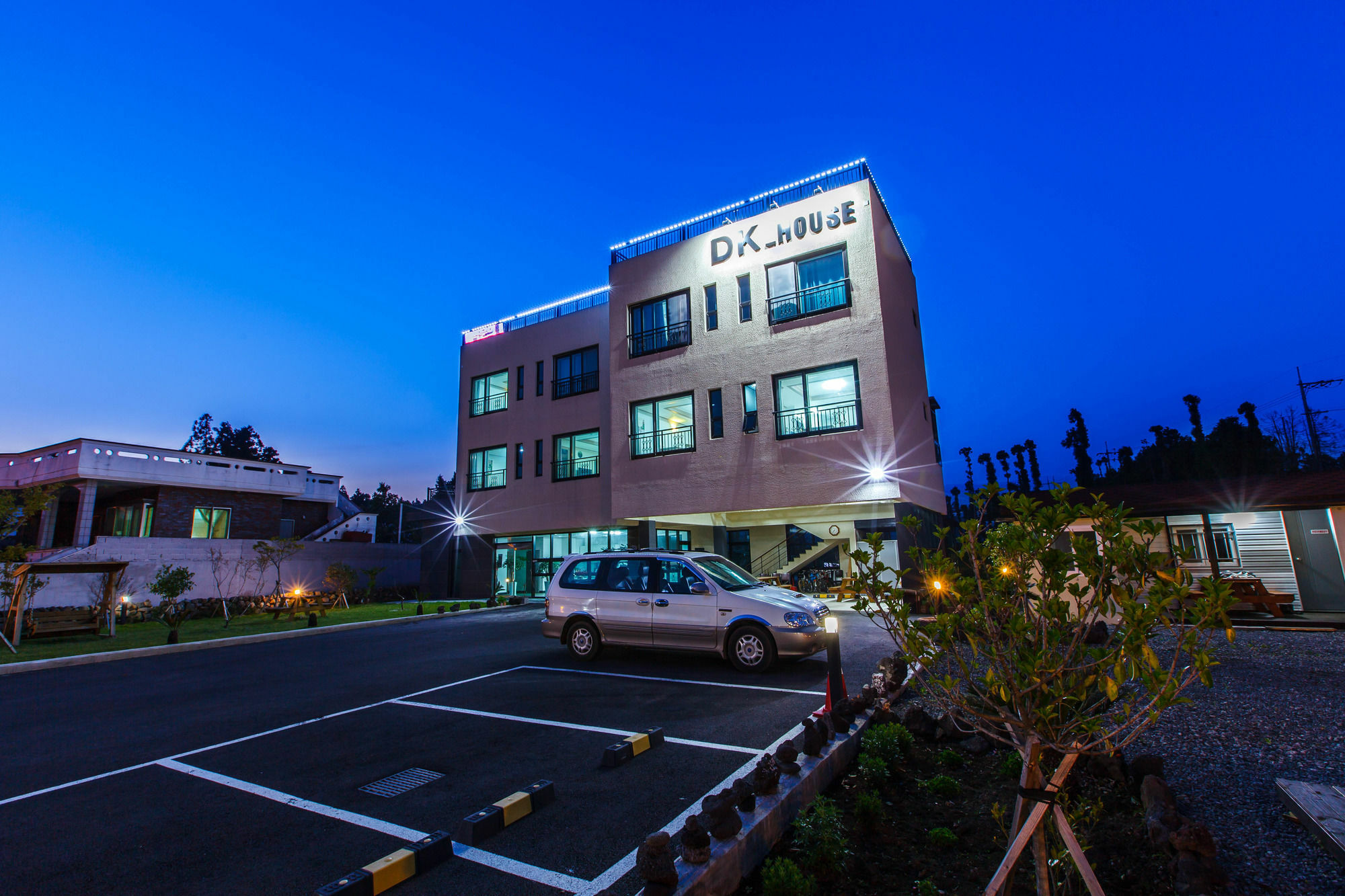 Dk House Pension Seogwipo Exterior foto